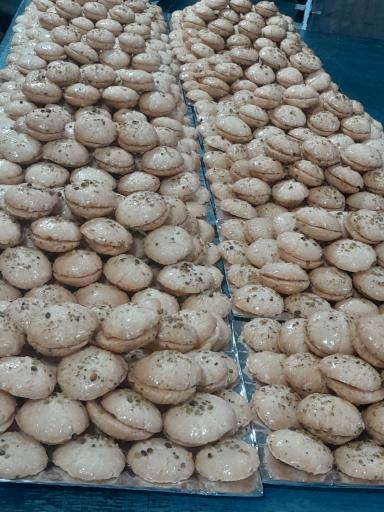 عکس شیرینی سرای آقا قناد