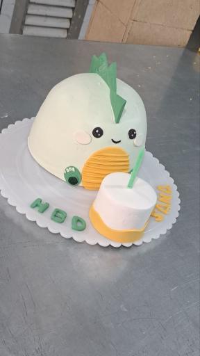 عکس شیرینی سرای آقا قناد