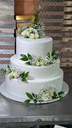 عکس شیرینی سرای آقا قناد