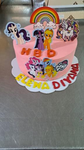 عکس شیرینی سرای آقا قناد