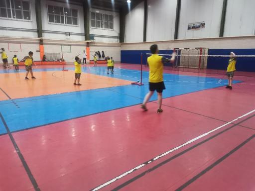 عکس مجموعه ورزشی مهدیزاده نیا