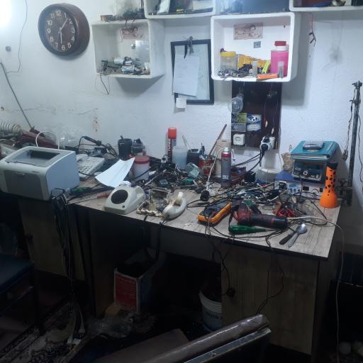 عکس خدمات فنی و تاسیساتی مهدی