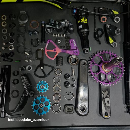 عکس تعمیرگاه دوچرخه متا بایک