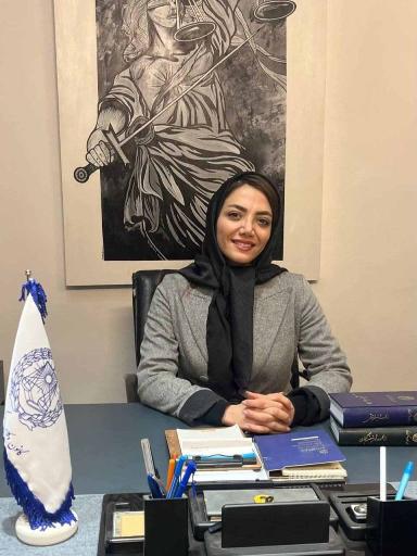 عکس وکیل مهشید مهران