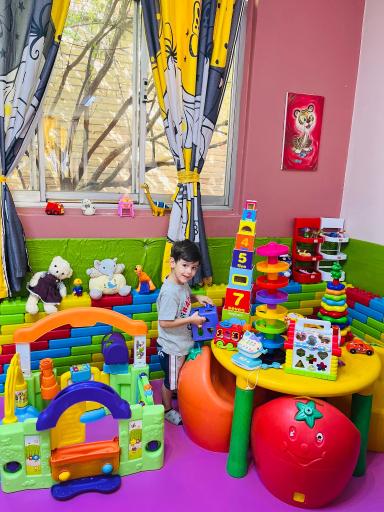 عکس کودکستان و پیش دبستانی گل بابونه