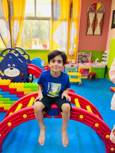 عکس کودکستان و پیش دبستانی گل بابونه