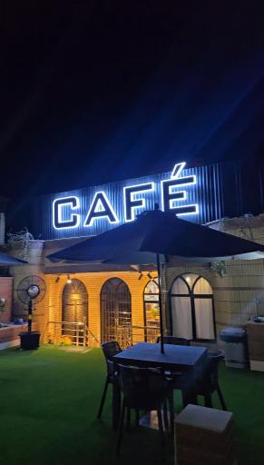 عکس کافه کالدی