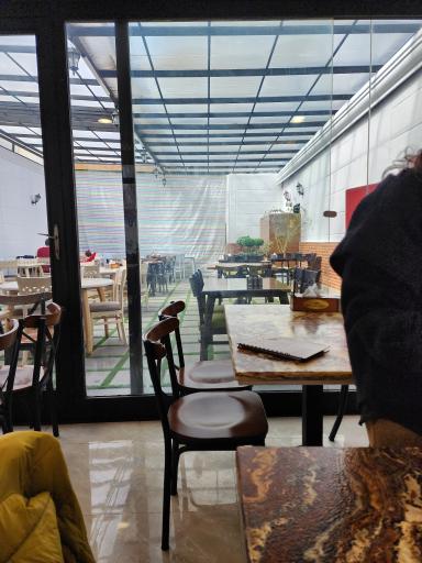 عکس رستوران اکبر پاشا