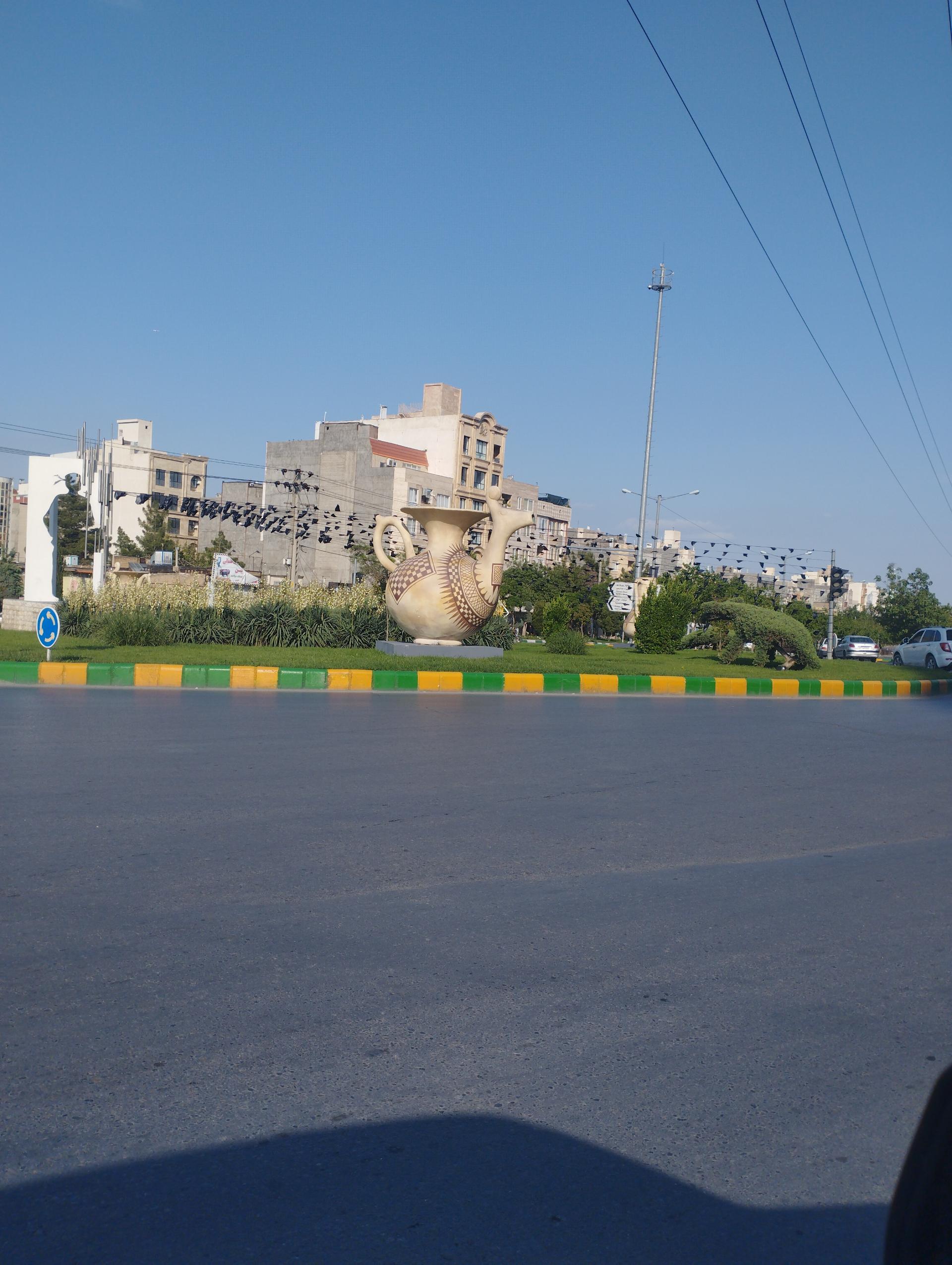 عکس میدان شهید محمدرضا ریحانی یساولی