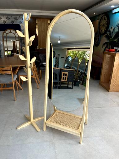 عکس دنیز چوب