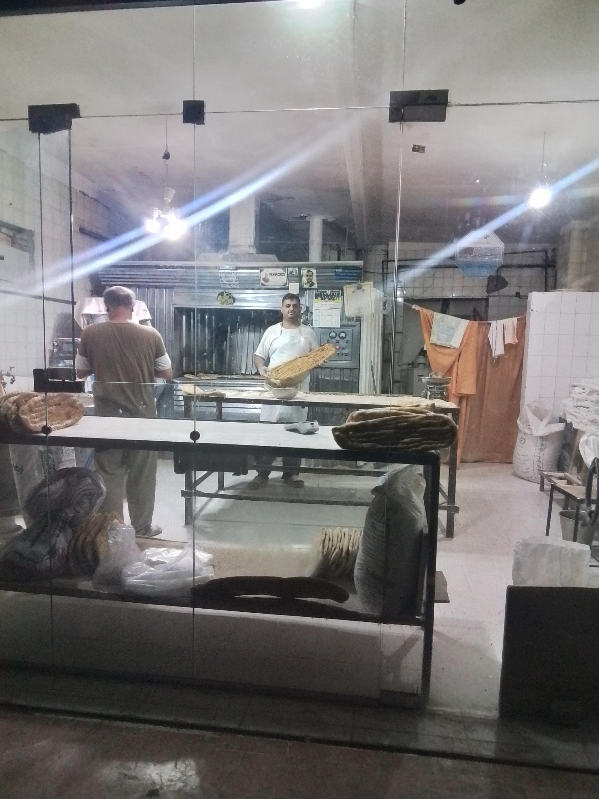 عکس نانوایی بهاری