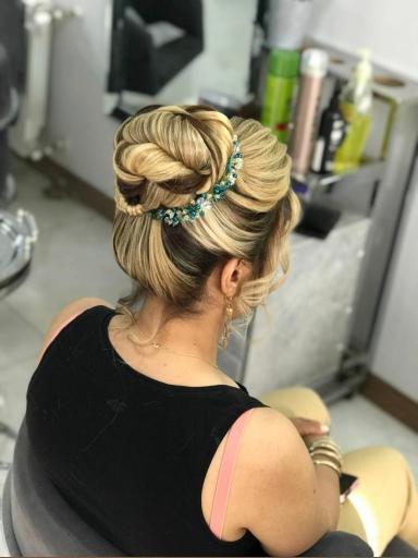 عکس آکادمی زیبایی سلیمه اشرفی