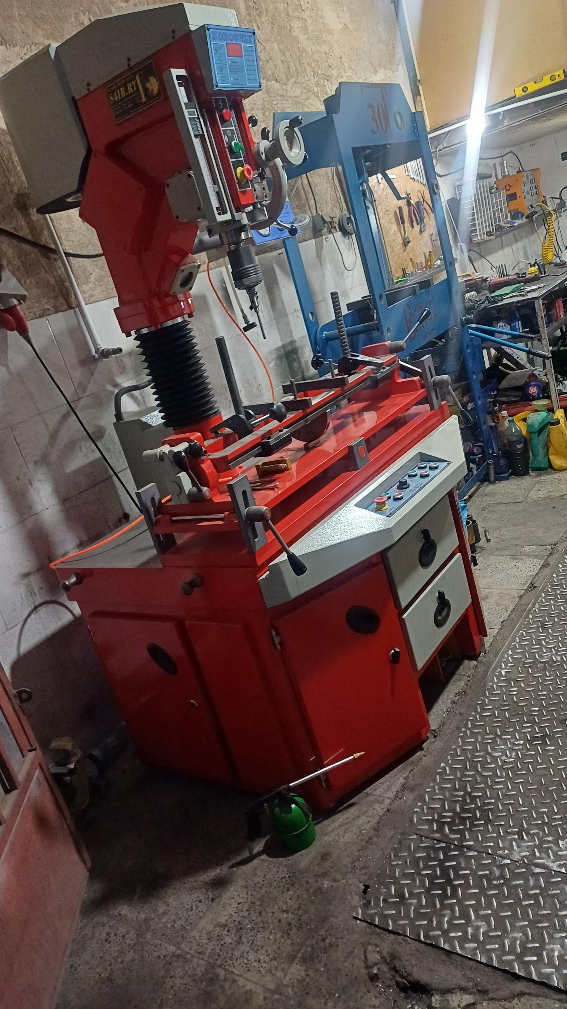 عکس تراشکاری استاد حسن