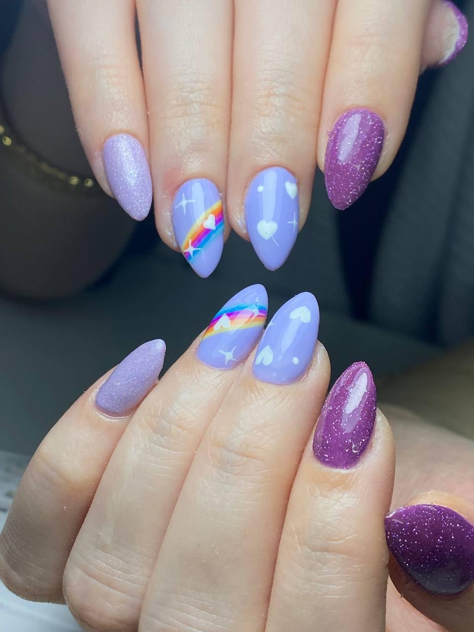 عکس سالن خدمات ناخن angel nail