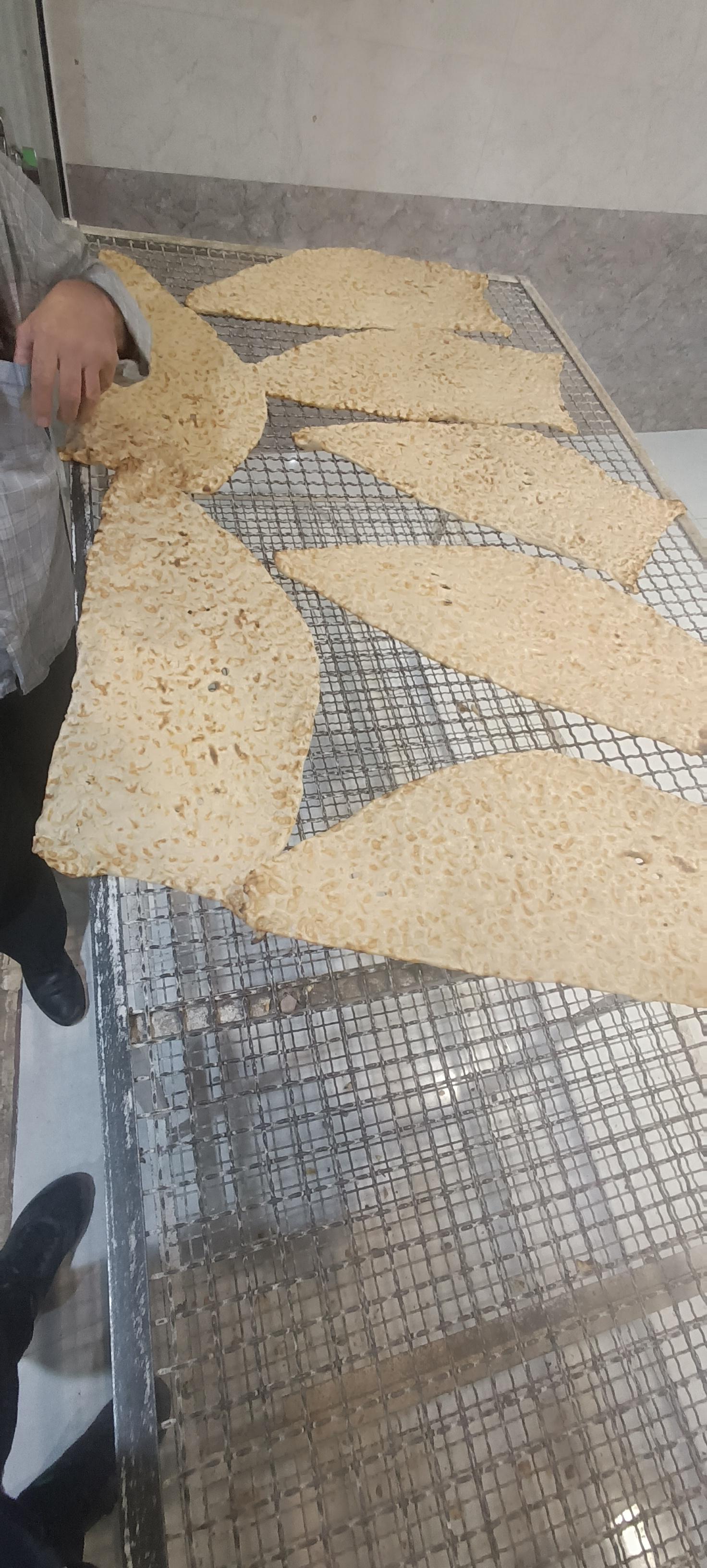 عکس نانوایی سنگک