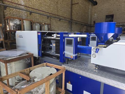 عکس ماشین های تزریق پلاستیک نداف