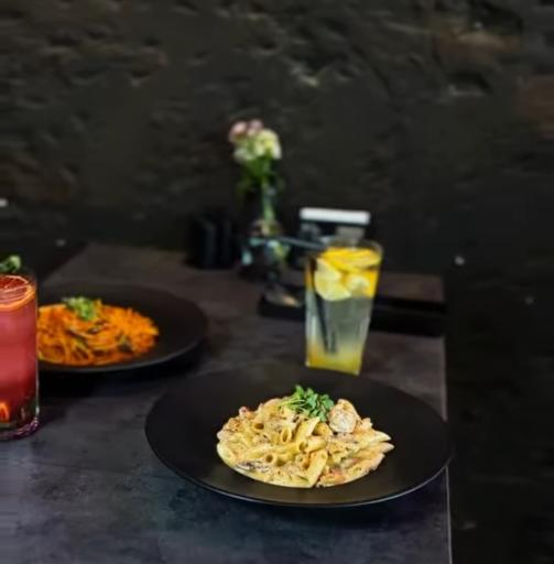 عکس رستوران عشق پاستا