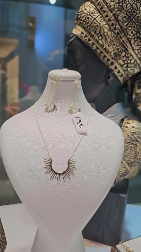عکس طلادیوم