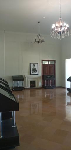 عکس موزه صنایع دستی استان