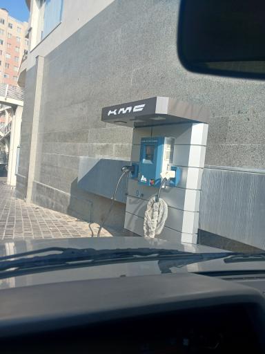 عکس ایستگاه شارژ کرمان موتور هتل اسپیناس