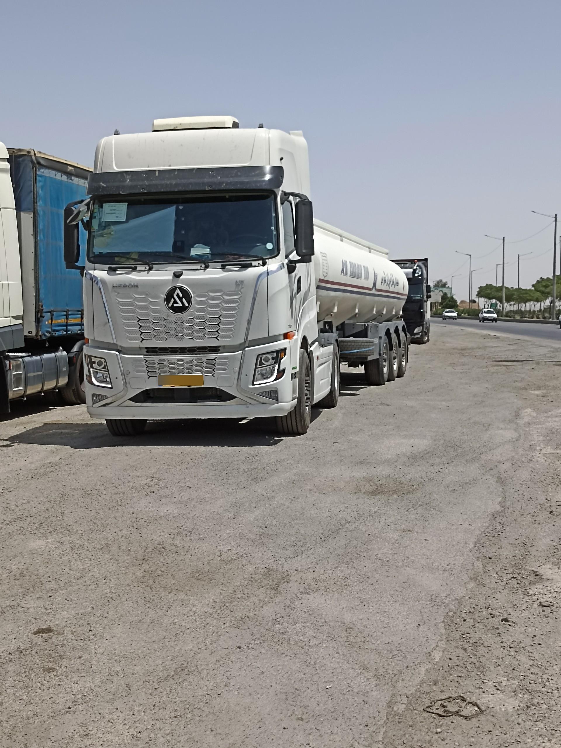 عکس حمل و نقل کامیون داران خود راننده