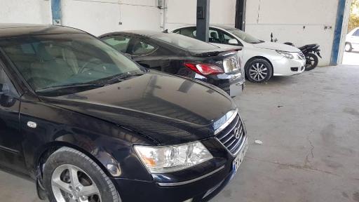 عکس مجتمع تخصصی هیوندا و کیا میرزاخانی 