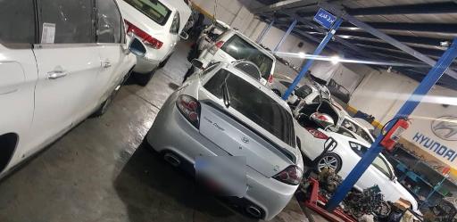 عکس مجتمع تخصصی هیوندا و کیا میرزاخانی 