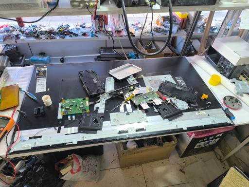 عکس تعمیرات لوازم خانگی ادیسون