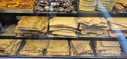 عکس شیرینی شادکام یزدی