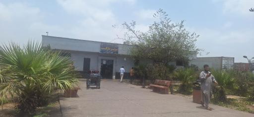 عکس حمام و سوپرمارکت کامیونداران