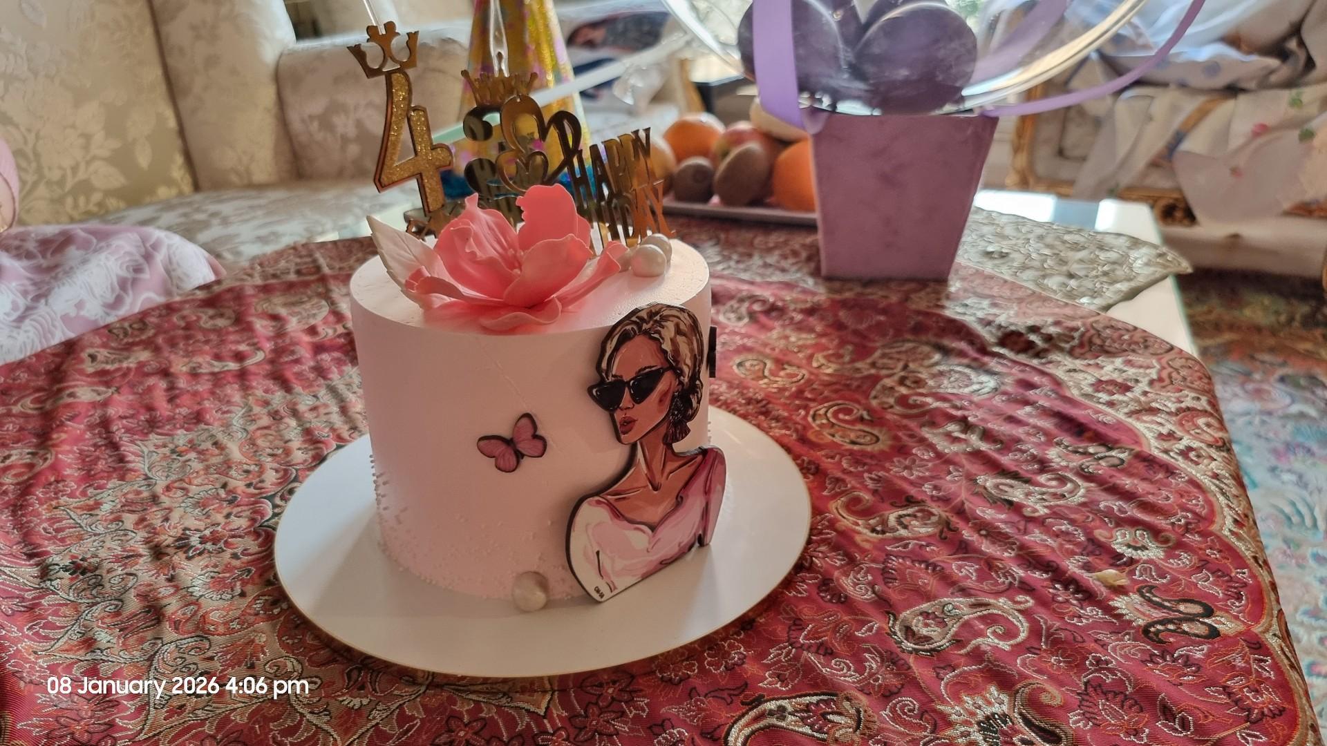 عکس شیرینی فروشی اصل تبریز