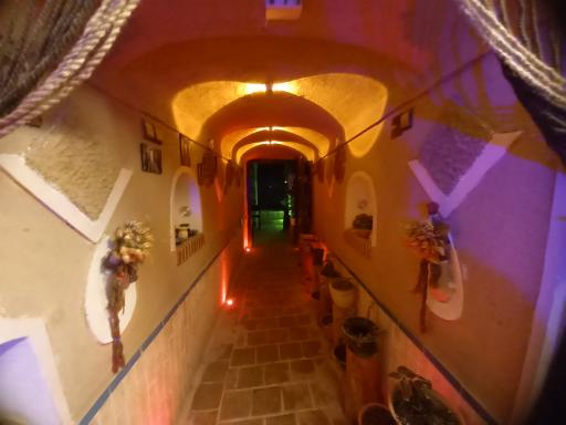 عکس اقامتگاه بومگردی نصرت