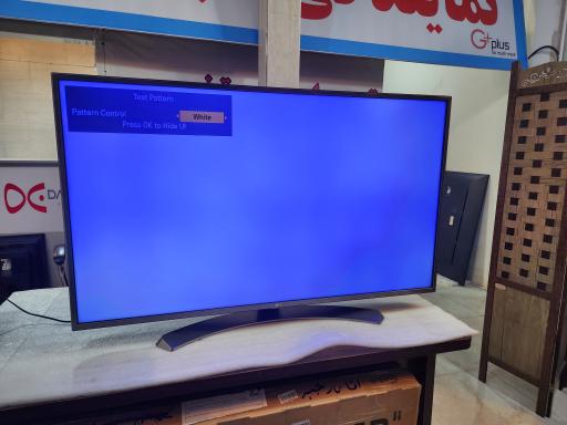 عکس تعمیر تلویزیون ال جی نمایندگی گلدیران 