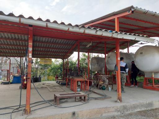 عکس جایگاه گاز LPG و پیک نیک