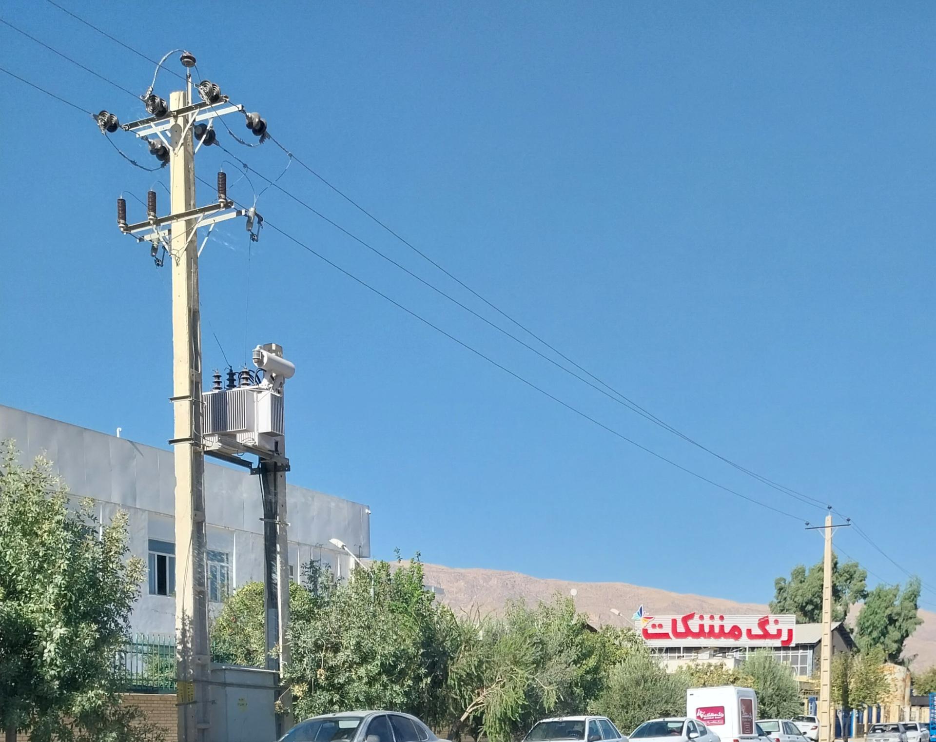 عکس کارخانه رنگ مشکات 