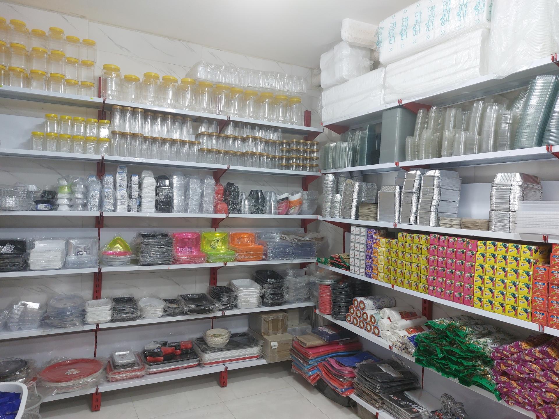 عکس ظروف یکبارمصرف امیرپلاست
