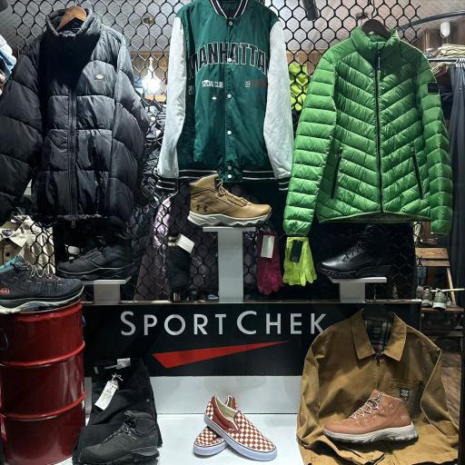 عکس فروشگاه اسپرت چک