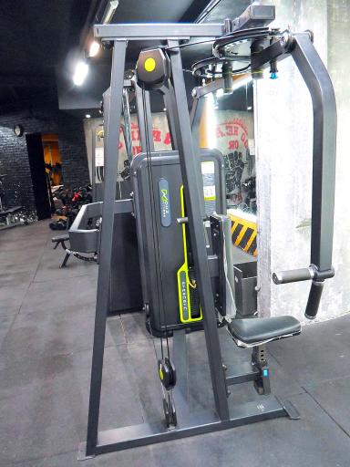 عکس باشگاه ورزشی تفتان