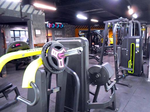 عکس باشگاه ورزشی تفتان