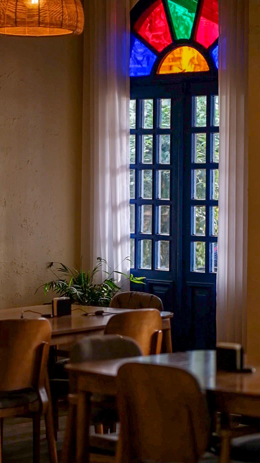 عکس کافه رستوران مراکی