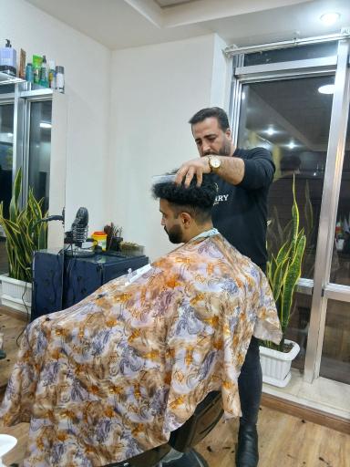 عکس سالن آقای خاص