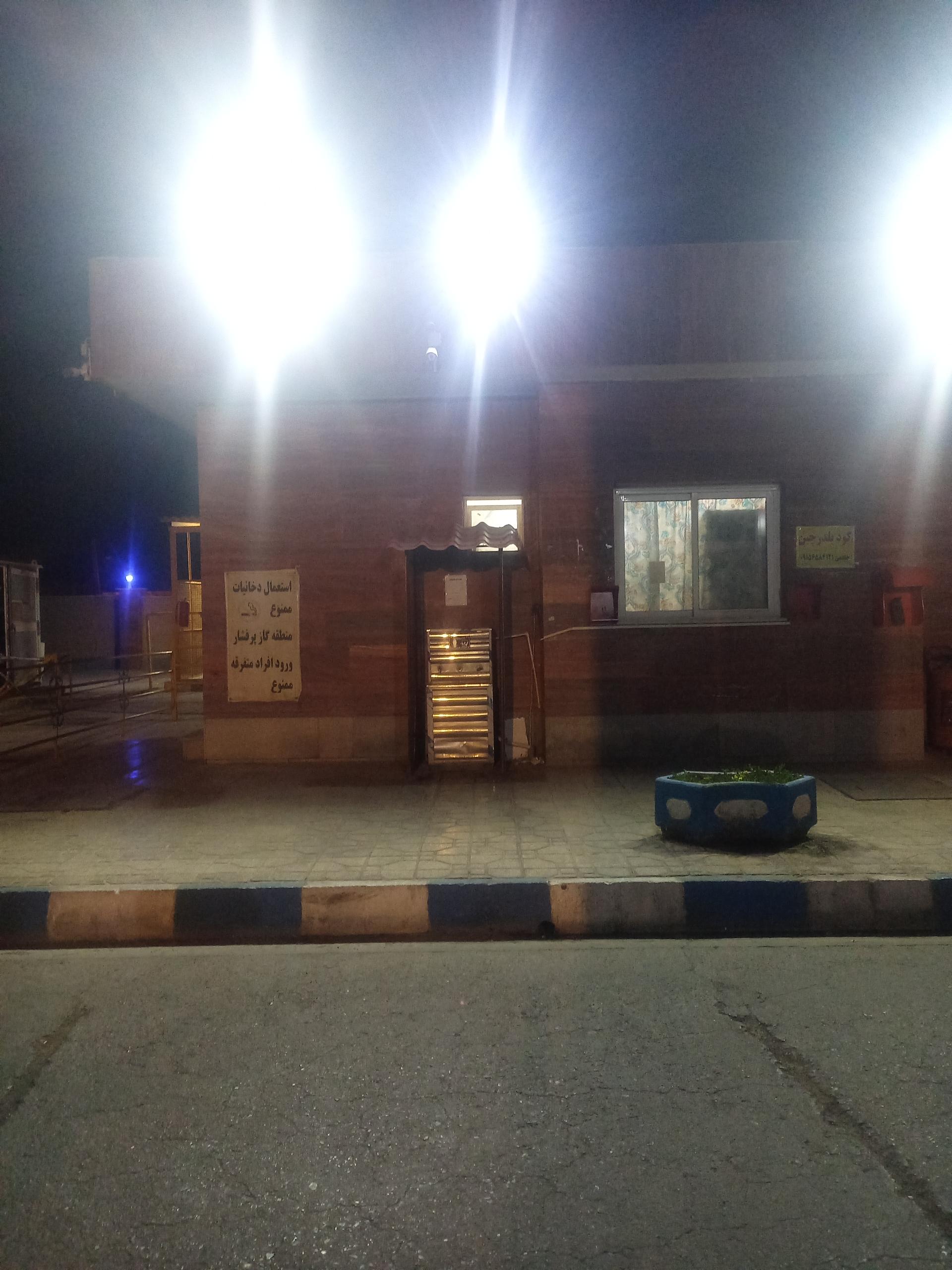 عکس پمپ گاز CNG