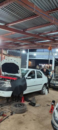 عکس تعمیرگاه تخصصی مهدی صالحی