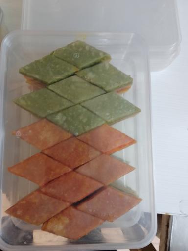 شیرینی سنتی عالی قاپو