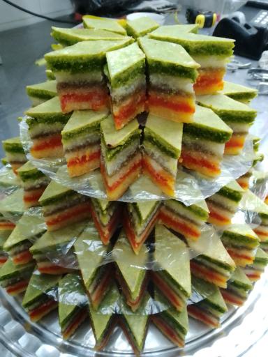 شیرینی سنتی عالی قاپو