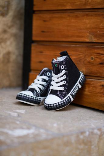 عکس فروشگاه کفش بچگانه کفشدوزک