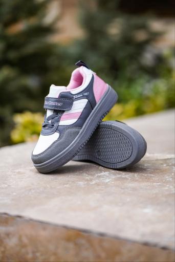 عکس فروشگاه کفش بچگانه کفشدوزک