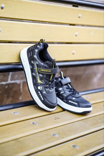 عکس فروشگاه کفش بچگانه کفشدوزک