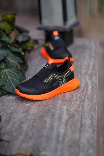 عکس فروشگاه کفش بچگانه کفشدوزک