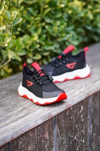 عکس فروشگاه کفش بچگانه کفشدوزک